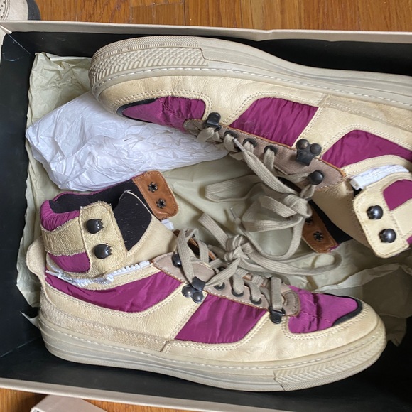 Burberry mens sneaker size eu 42 us 8.5 - Picture 1 of 5